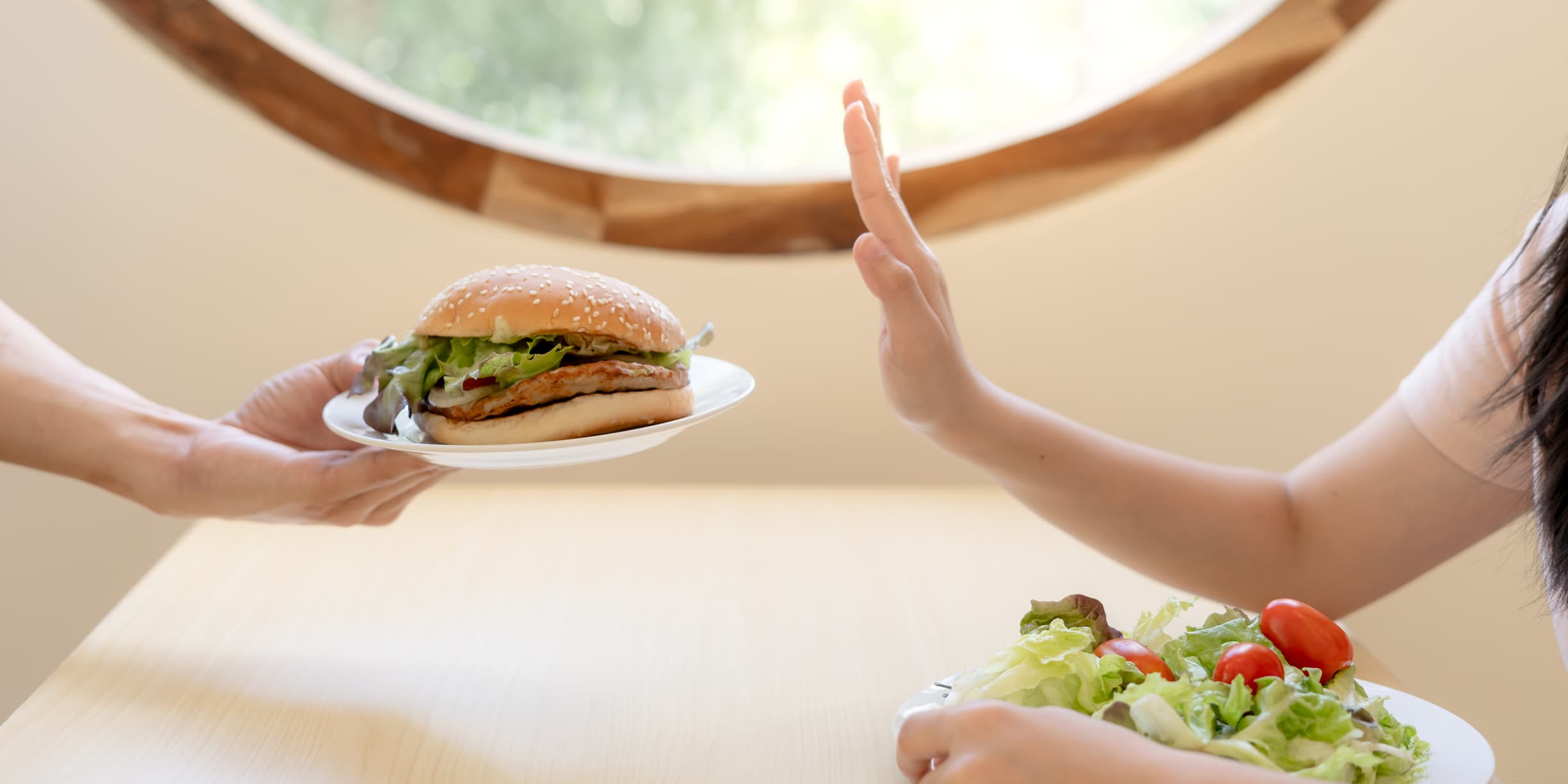 Heartburn Havoc: What Not to Put On Your Plate!