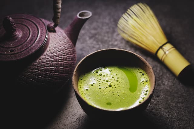 Matcha Tea Ingredients: Understanding The Power Of The Whole Leaf