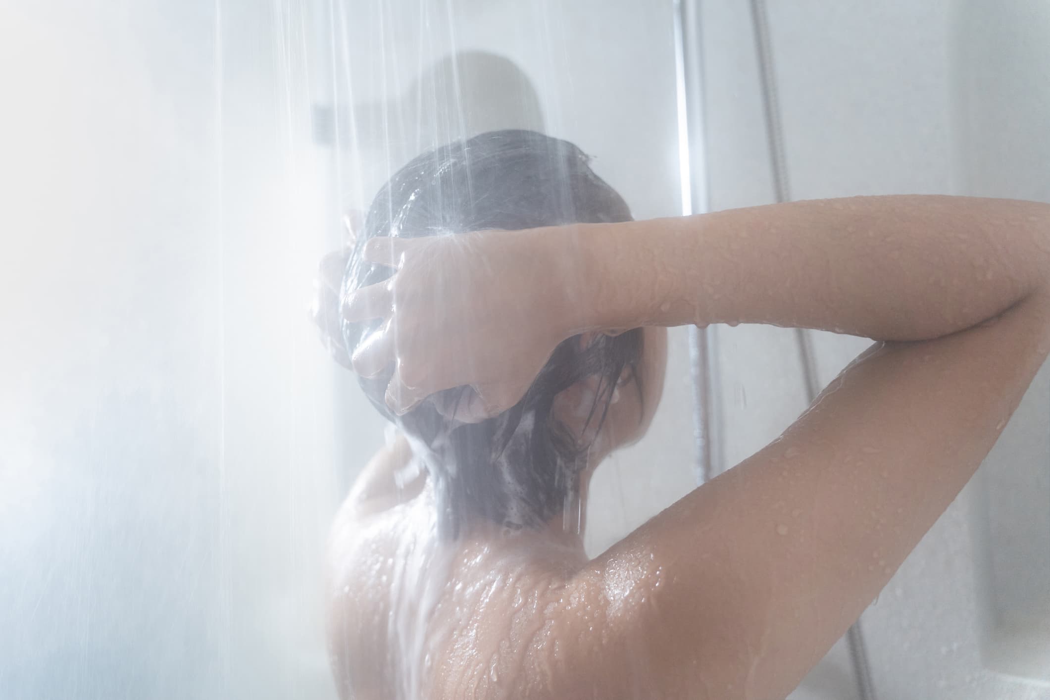 Hot Showers and Your Skin: What You Need to Know 