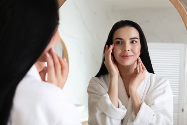 How to Remove Blackheads from Nose: Effective Methods and Tips